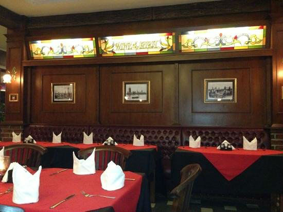 Victory Bar & Restaurant image-1